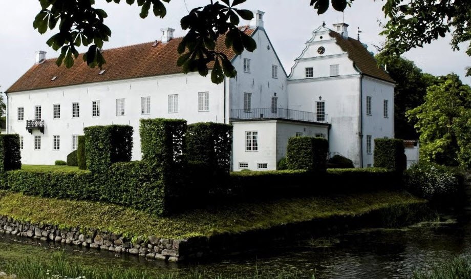 Ellinge Castle, Sweden